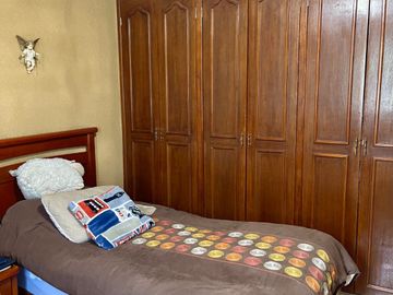 EN VENTA CASA DE 4 RECAMARAS EN HACIENDA ECHEVESTE.
