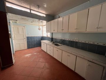 CASA DE VENTA INDEPENDIENTE EN SECTOR TOMAS DE BERLANGA