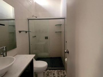 SE VENDE Casa en Real del Bosque