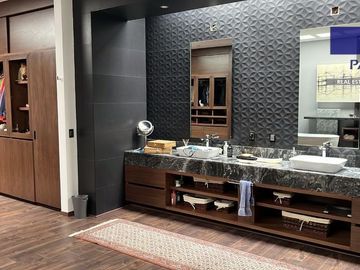 R304 Residencia en venta 4 recamaras con alberca clb de golf Tres Marias Morelia