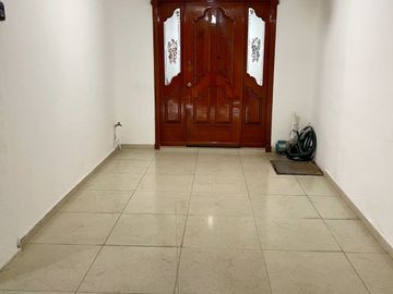 CASA EN VENTA EN HACIENDA ECHEVESTE, ZONA NORTE.