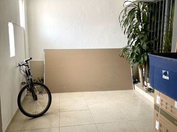 CASA EN VENTA EN HACIENDA ECHEVESTE, ZONA NORTE.