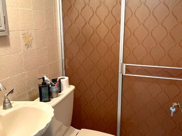CASA EN VENTA EN HACIENDA ECHEVESTE, ZONA NORTE.