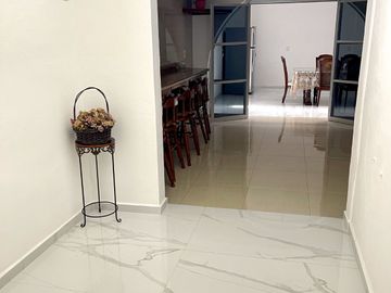 CASA EN VENTA EN HACIENDA ECHEVESTE, ZONA NORTE.