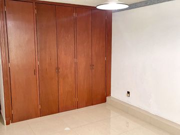 CASA EN VENTA EN HACIENDA ECHEVESTE, ZONA NORTE.