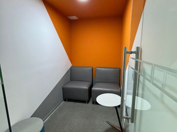 Oficina Prime Implementada de 947 m² con Vista Al Golf Los Incas en Surco