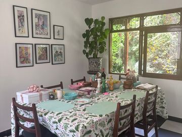 Venta casa frente a parque en Urb. La Fontana, La Molina (Limite con Camacho y Golf Los Inkas)