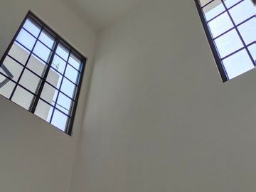 Rumah Heu Padasuka, Baru 2 LANTAI, Mewah Harga Murah, Dkt Cicaheum-Cicadas, Kota Bandung Jual Dijual