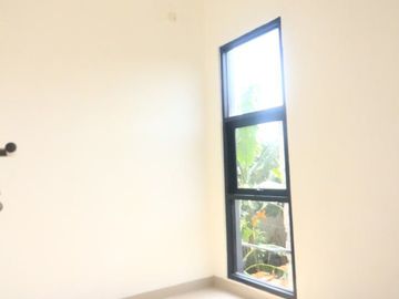 Rumah Salim Jatiasih, Baru 2 LANTAI Murah Mewah,Dekat Komsen +Toll, Jatirasa Kota Bekasi Jual Dijual
