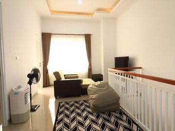 Rumah Salim Jatiasih, Baru 2 LANTAI Murah Mewah,Dekat Komsen +Toll, Jatirasa Kota Bekasi Jual Dijual