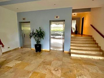 DEPARTAMENTO AMOBLADO EN ALQUILER CON UNA VISTA INCREIBLE AL GOLF DE SAN ISIDRO