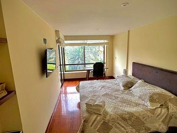 DEPARTAMENTO AMOBLADO EN ALQUILER CON UNA VISTA INCREIBLE AL GOLF DE SAN ISIDRO