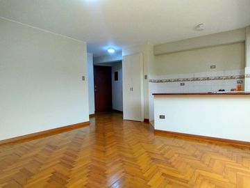 ¡OPORTUNIDAD ÚNICA EN MIRAFLORES! DEPARTAMENTO FRENTE AL PARQUE TRADICIONES