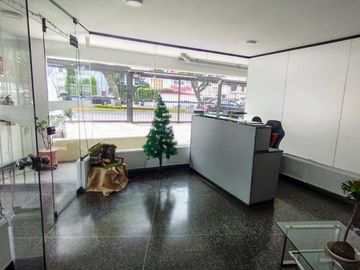 ¡OPORTUNIDAD ÚNICA EN MIRAFLORES! DEPARTAMENTO FRENTE AL PARQUE TRADICIONES