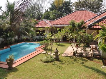 Rumh Luas 1063 Kemang Dalam Jaksel