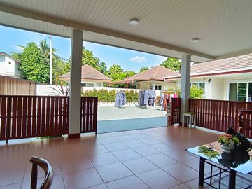 Luxury Pool Villa for Sale with Furniture, Ready to Move In – Mae Rim, Chiang Mai