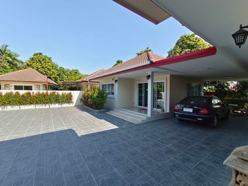 Luxury Pool Villa for Sale with Furniture, Ready to Move In – Mae Rim, Chiang Mai