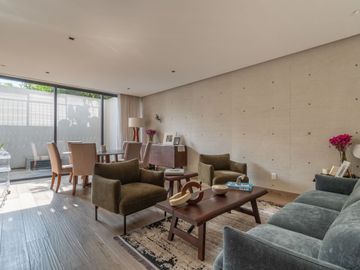 Departamento en Lomas Hipódromo