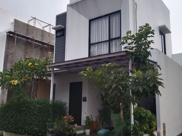 Dijual Rumah 2 Lantai Murah Dekat Jalan Raya Cirendeu Tangsel Nego