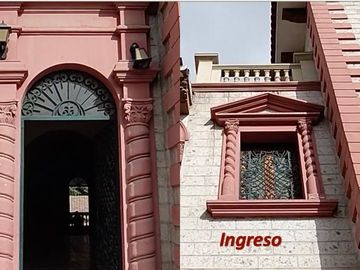 VENDO PRECIOSA CASA EN ESQUINA, TODA EN SILLAR, EXCELENTE UBICACIÓN EN LA CIUDAD DE AREQUIPA