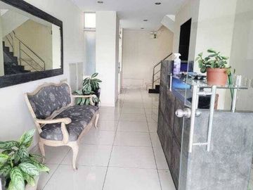 Se Alquila DPTO de 3 dorm + 2 cocheras lineales 2do piso con ASCENSOR, Chacarilla - San Borja