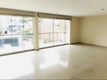 Se Alquila DPTO de 3 dorm + 2 cocheras lineales 2do piso con ASCENSOR, Chacarilla - San Borja