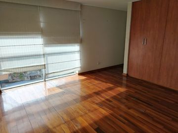 Se Alquila DPTO de 3 dorm + 2 cocheras lineales 2do piso con ASCENSOR, Chacarilla - San Borja