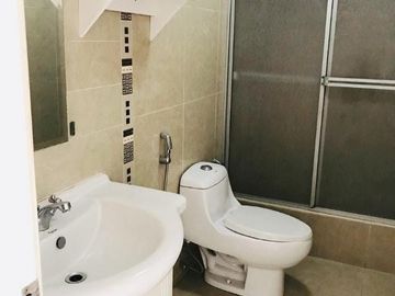 Se Alquila DPTO de 3 dorm + 2 cocheras lineales 2do piso con ASCENSOR, Chacarilla - San Borja
