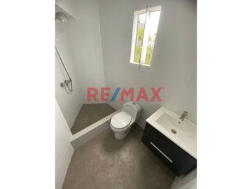 ID: 1122064 Vendo Departamento En Casuarinas Sur, Surco, Remodelado