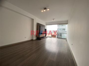 ID: 1122064 Vendo Departamento En Casuarinas Sur, Surco, Remodelado
