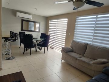 Casa en venta, Residencial Capellanía, Apodaca, cerca del centro