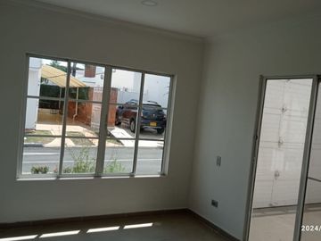 VENTA ESTRATEGICA CASA 1 PISO EN CONDOMINIO - CONTIGUO COLEGIO ALEMAN, BENNETT