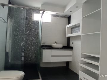 VENTA ESTRATEGICA CASA 1 PISO EN CONDOMINIO - CONTIGUO COLEGIO ALEMAN, BENNETT