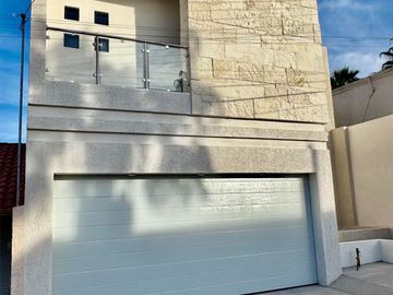 Casa Nueva en Venta fracc. Lomas Universidad  $5,400,000.