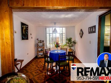 SE VENDE AMPLIO DEPARTAMENTO DUPLEX EN SAN JUAN DE MIRAFLORES