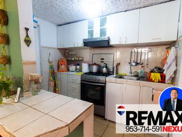 SE VENDE AMPLIO DEPARTAMENTO DUPLEX EN SAN JUAN DE MIRAFLORES