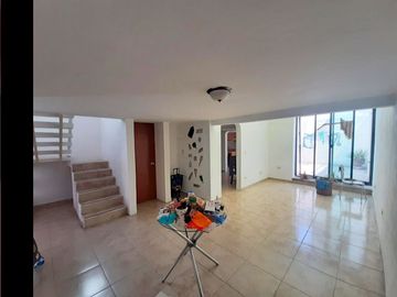 CASA EN VENTA EN PUEBLA PARA FAMILIA GRANDE EN ZONA CENTRICA CERCA DEL HOSPITAL IMSS LA MARGARITA