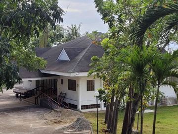 BEACHFRONT PARADISE IN BADIAN