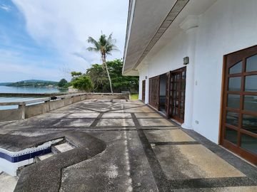 BEACHFRONT PARADISE IN BADIAN