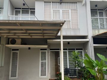Rumah Cakep Minimalis di Cluster Setra Dago Antapani Bandung
