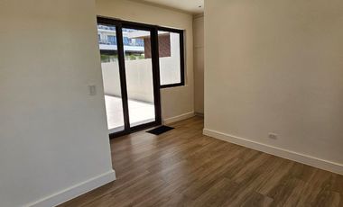 Spacious 3 – Storey Town Villa For Sale In San Fernando, Pampanga