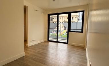 Spacious 3 – Storey Town Villa For Sale In San Fernando, Pampanga