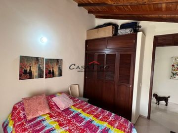 Se vende Casa en Conjunto Cerrado Nuevo Pinares, Piedecuesta Santander