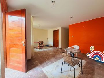 VENTA DE CASA EN VILLA MARIA DEL TRIUNFO CRCA AL TREN EN AV EL SOL