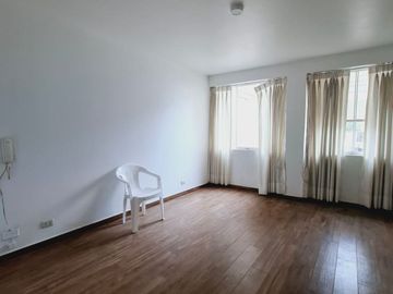 VENTA DE CASA EN VILLA MARIA DEL TRIUNFO CRCA AL TREN EN AV EL SOL
