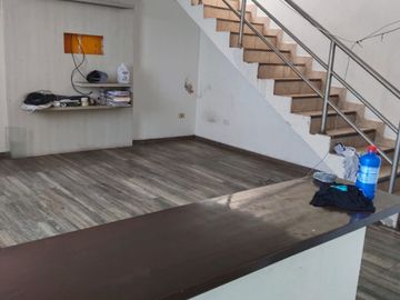 Luminoso duplex de 3 dormitorios en venta, San Miguel