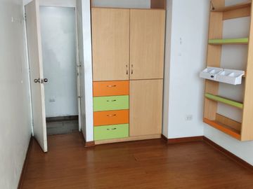 Luminoso duplex de 3 dormitorios en venta, San Miguel