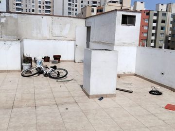 Luminoso duplex de 3 dormitorios en venta, San Miguel