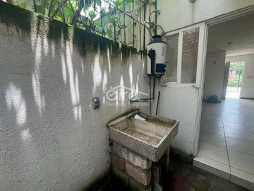 Casa en Venta – Fraccionamiento Acacias, Tala, Jalisco.