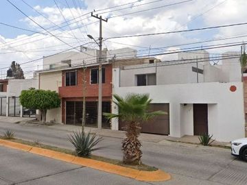 Casa en Venta Villa de Guadalupe, Colonia Villas del Pedregal, San Luis Potosí, Remate Bancario